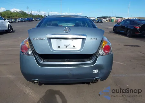 2010 Nissan Altima 2.5 S z USA, uszkodzony, nr VIN 1N4AL2APXAN405215